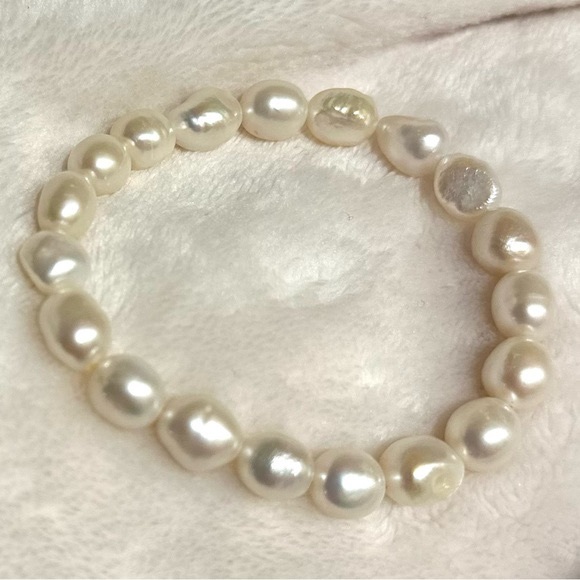 75% DROP🩷✅⬇️⬇️⬇️Baroque Pearl Bracelet 1990. Excellent Luster and Sheen 7-8" Uni - Picture 6 of 6